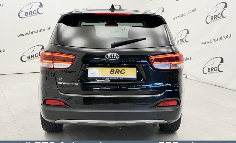 
								Kia Sorento 2.2 CRDi Automatas 2016 full									