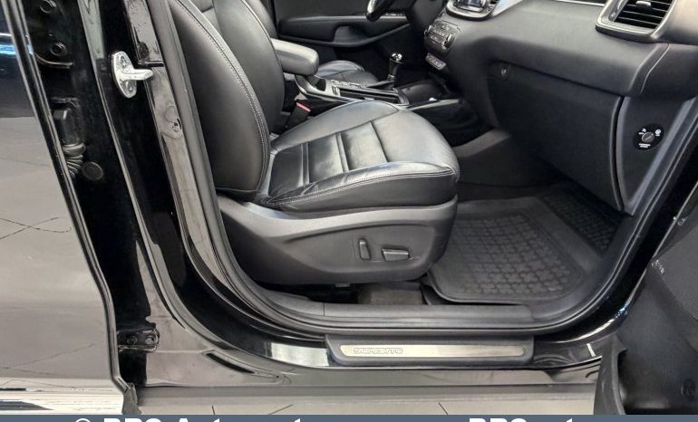 
								Kia Sorento 2.2 CRDi Automatas 2016 full									