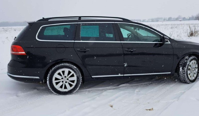 
								Used Volkswagen Passat full									