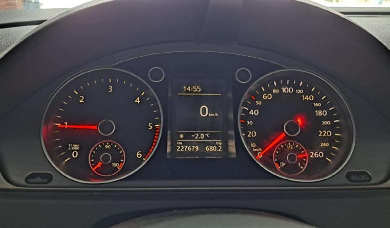 
								Used Volkswagen Passat full									