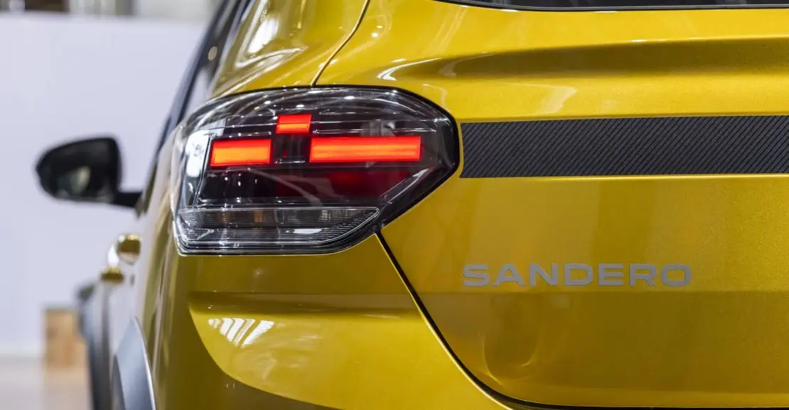 DACIA SANDERO STEPWAY III (BJI CROSS)