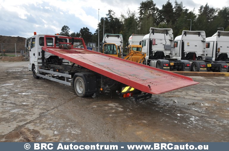 Nissan Atleon TA iki 2026-11 2004
