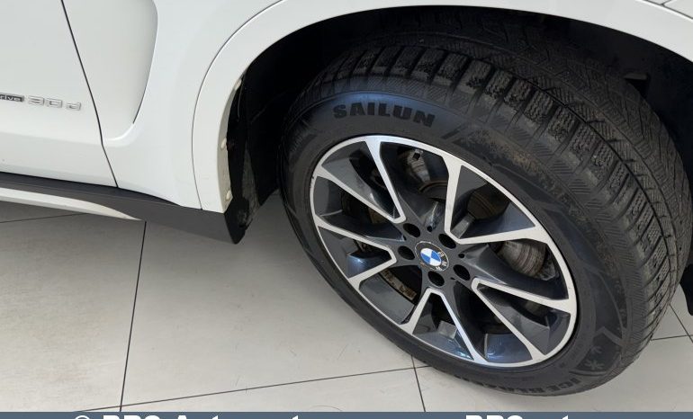 
								BMW X5 xDrive30d Automatas 2015 full									