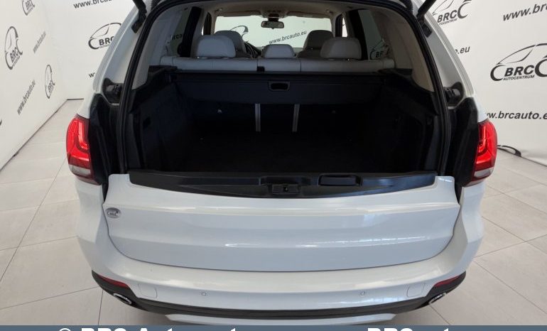 
								BMW X5 xDrive30d Automatas 2015 full									