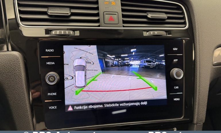 
								Volkswagen Golf 1.6 TDI IQ Drive 2020 full									
