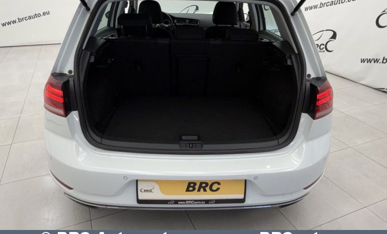 
								Volkswagen Golf 1.6 TDI IQ Drive 2020 full									