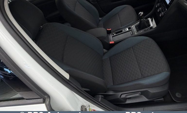 
								Volkswagen Golf 1.6 TDI IQ Drive 2020 full									