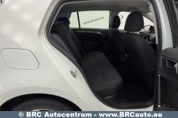 
										Volkswagen Golf 1.6 TDI IQ Drive 2020 full									