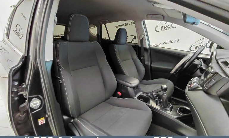
								Toyota RAV 4 Valvematic Standard 4WD 2016 full									