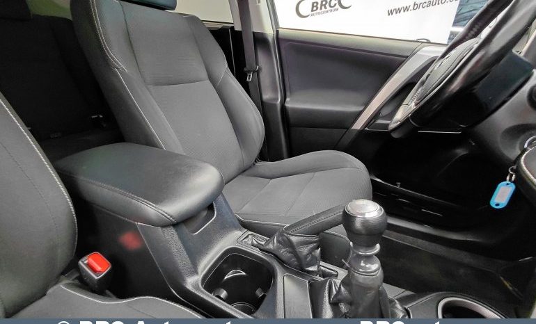 
								Toyota RAV 4 Valvematic Standard 4WD 2016 full									