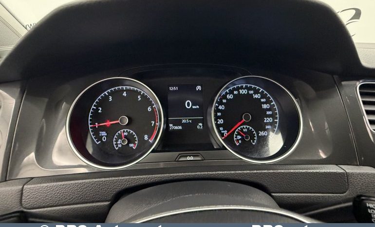 
								Volkswagen Golf 1.0 TSI Trendline 2018 full									