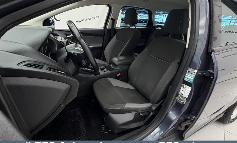 
								Ford Focus 1.0 Ecoboost 2012 full									