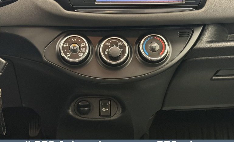 
								Toyota Yaris 1.0 VVT-i 2014 full									