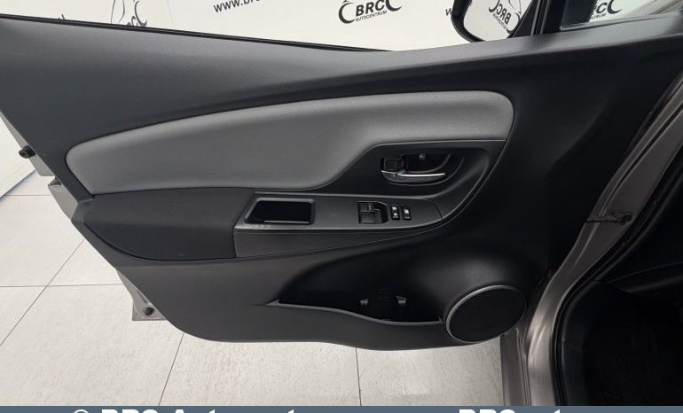 
								Toyota Yaris 1.0 VVT-i 2014 full									