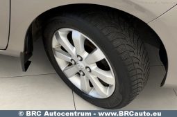 
										Toyota Yaris 1.0 VVT-i 2014 full									