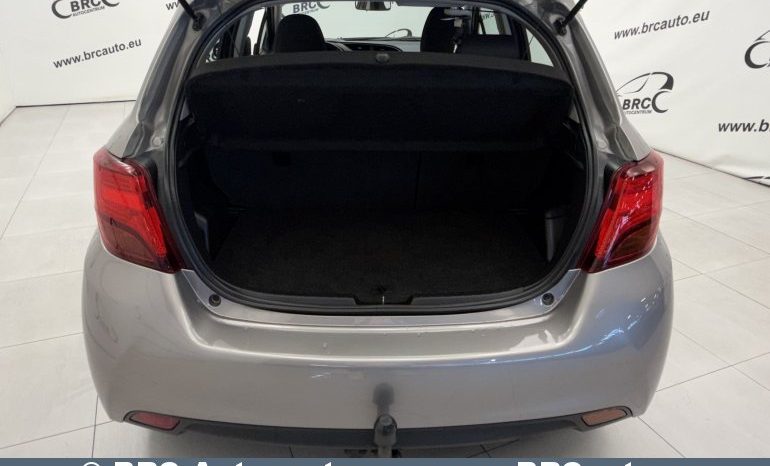 
								Toyota Yaris 1.0 VVT-i 2014 full									