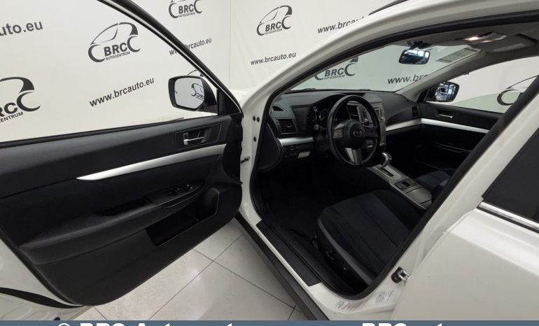 
								Subaru Outback 2.5 BiFue Automatas 2013 full									