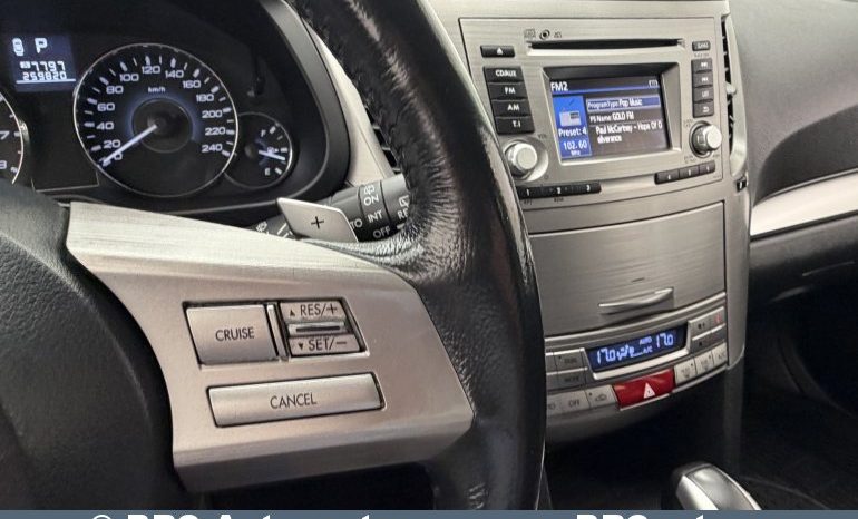 
								Subaru Outback 2.5 BiFue Automatas 2013 full									
