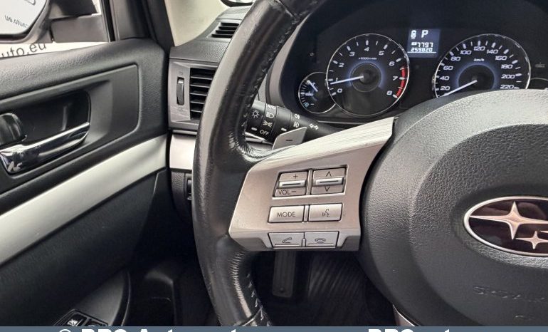 
								Subaru Outback 2.5 BiFue Automatas 2013 full									