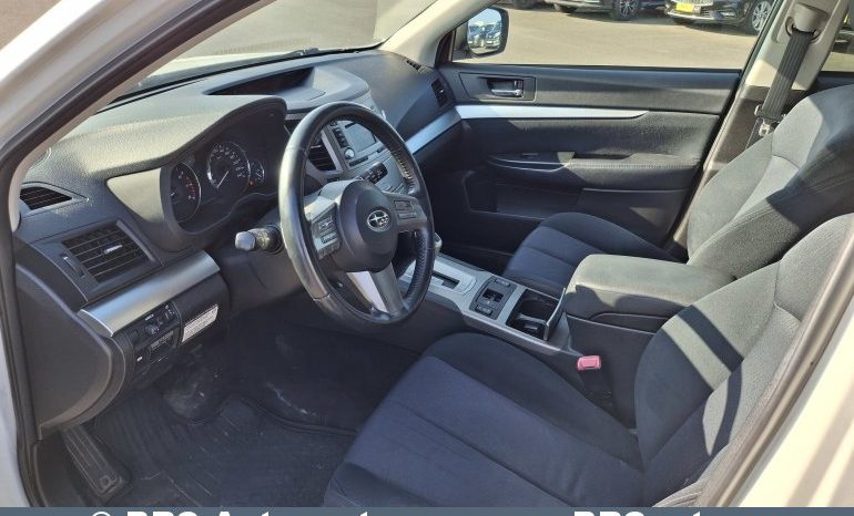 
								Subaru Outback 2.5 BiFue Automatas 2013 full									