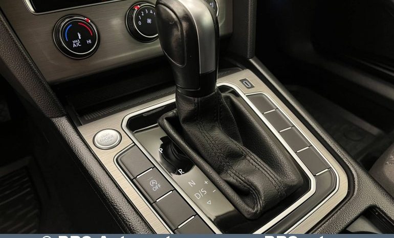 
								Volkswagen Passat 1.5 TSI Automatas 2020 full									
