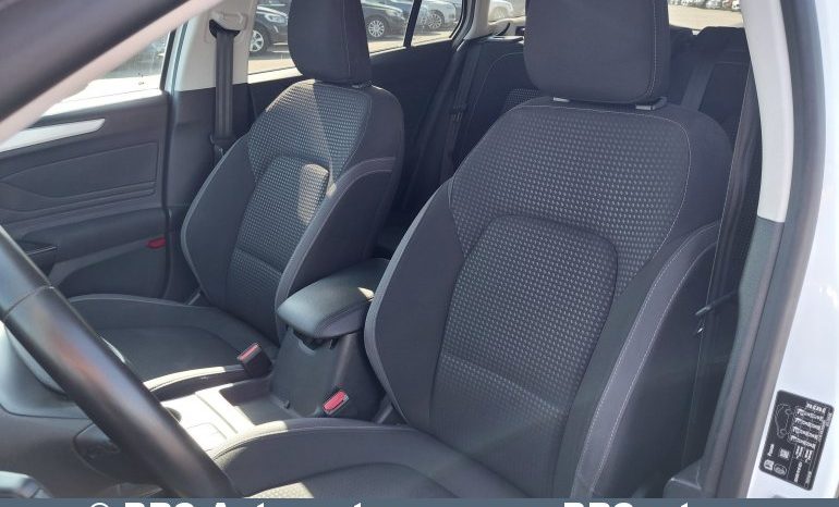 
								Ford Focus 1.0 EcoBoost Automatas 2022 full									