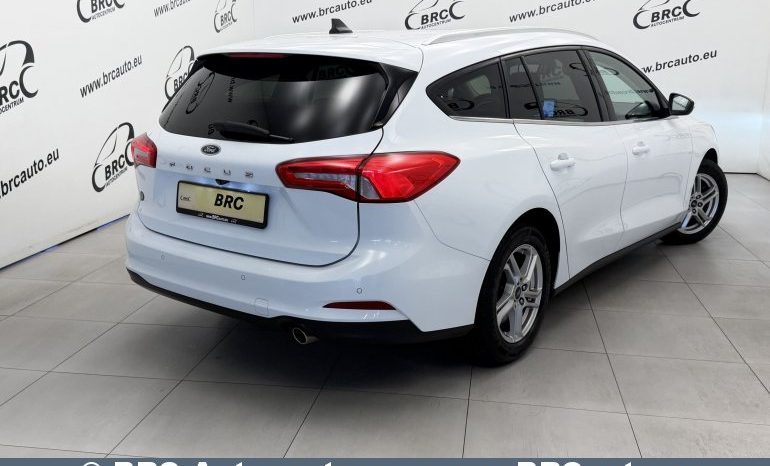 
								Ford Focus 1.0 EcoBoost Automatas 2022 full									