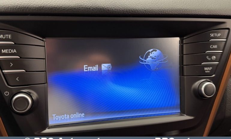 
								Toyota Avensis 1.8 Valvematic Active Multidrive S Automatas 2018 full									