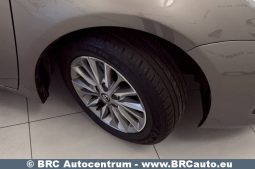 
										Toyota Avensis 1.8 Valvematic Active Multidrive S Automatas 2018 full									