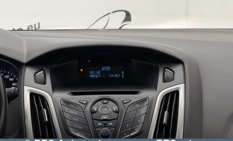 
								Ford Focus 1.6 TDCi 2014 full									