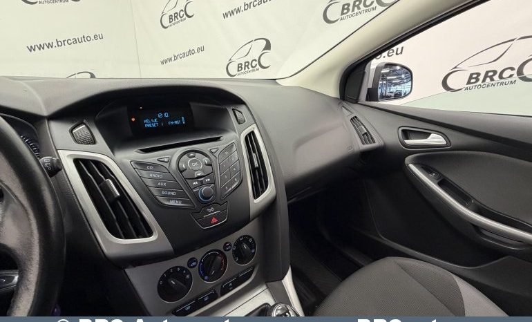 
								Ford Focus 1.6 TDCi 2014 full									