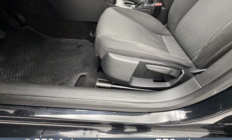 
								Seat Leon 1.6 TDI ST 2015 full									