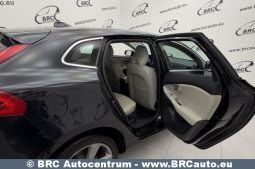 
										Volvo V40 D4 Summum Automatas 2012 full									
