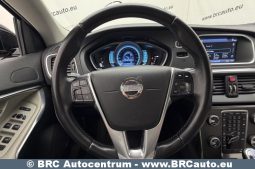 
										Volvo V40 D4 Summum Automatas 2012 full									