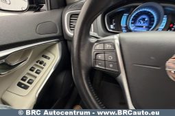 
										Volvo V40 D4 Summum Automatas 2012 full									