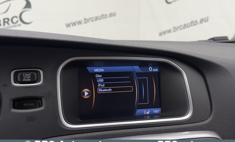 
								Volvo V40 D4 Summum Automatas 2012 full									