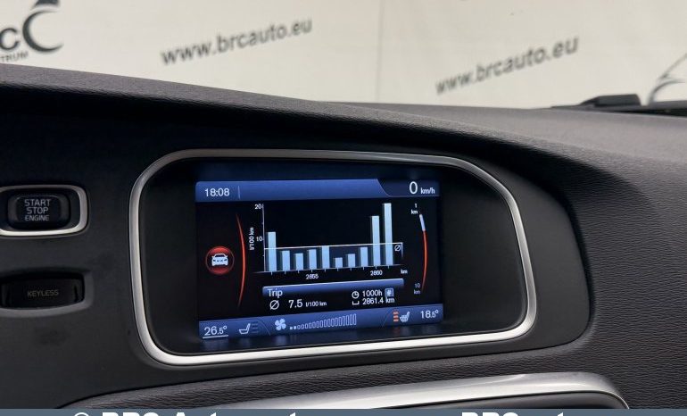
								Volvo V40 D4 Summum Automatas 2012 full									