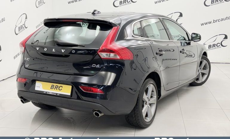 
								Volvo V40 D4 Summum Automatas 2012 full									