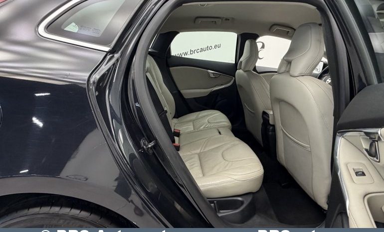 
								Volvo V40 D4 Summum Automatas 2012 full									