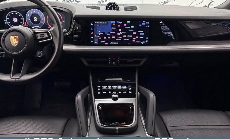 
								Porsche Cayenne V6 4WD Automatas 2023 full									