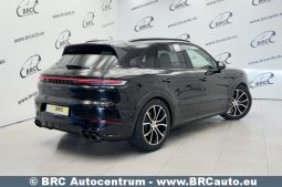 
										Porsche Cayenne V6 4WD Automatas 2023 full									