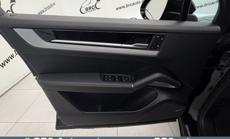 
								Porsche Cayenne V6 4WD Automatas 2023 full									