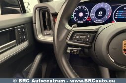 
										Porsche Cayenne V6 4WD Automatas 2023 full									