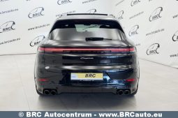 
										Porsche Cayenne V6 4WD Automatas 2023 full									