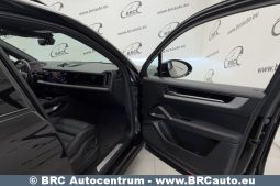 
										Porsche Cayenne V6 4WD Automatas 2023 full									