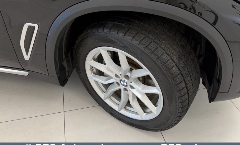 
								BMW X5 xDrive30d Mild-Hybrid Automatas 2023 full									