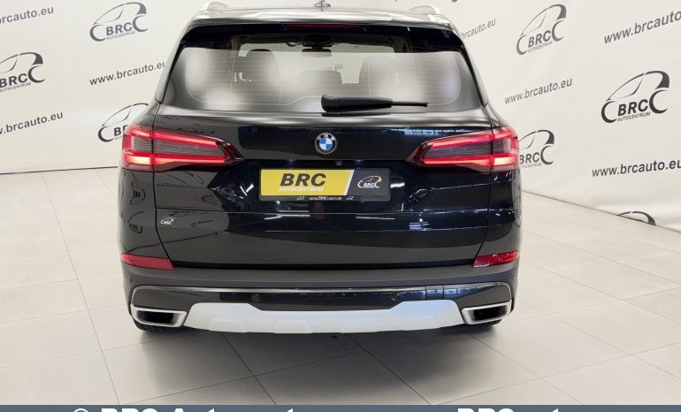 
								BMW X5 xDrive30d Mild-Hybrid Automatas 2023 full									