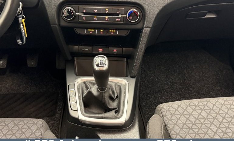 
								Kia Ceed 1.6 GDi 2022 full									