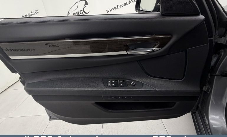 
								BMW 740 d Automatas 2013 full									