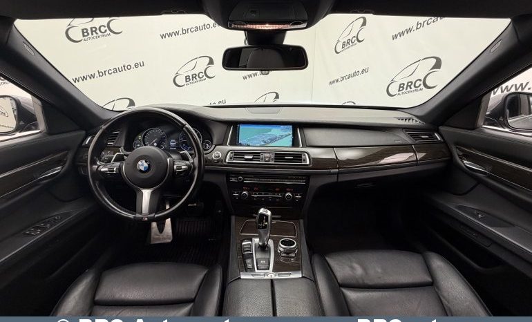 
								BMW 740 d Automatas 2013 full									